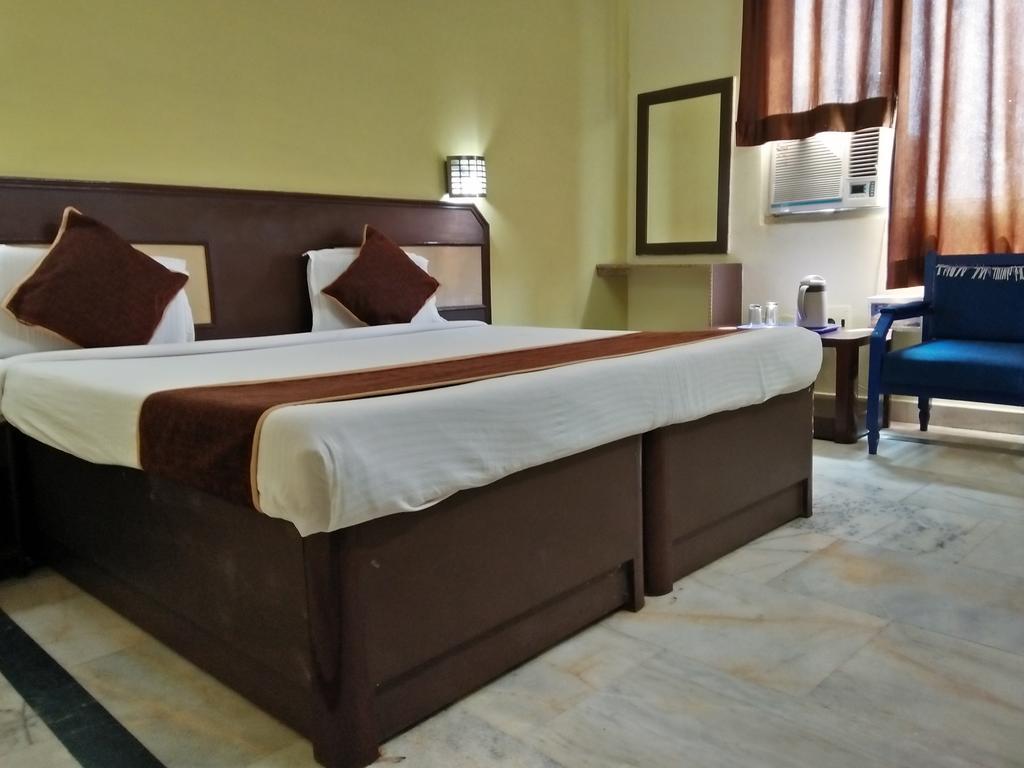 Hotel Zee Агра Номер фото