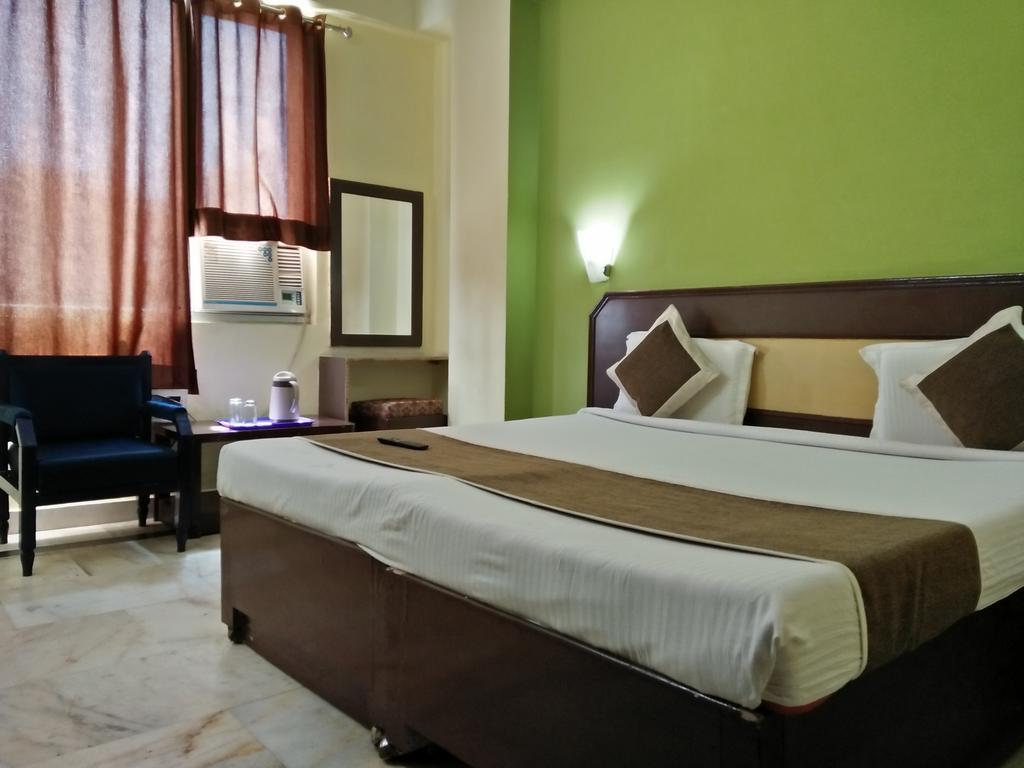 Hotel Zee Агра Номер фото