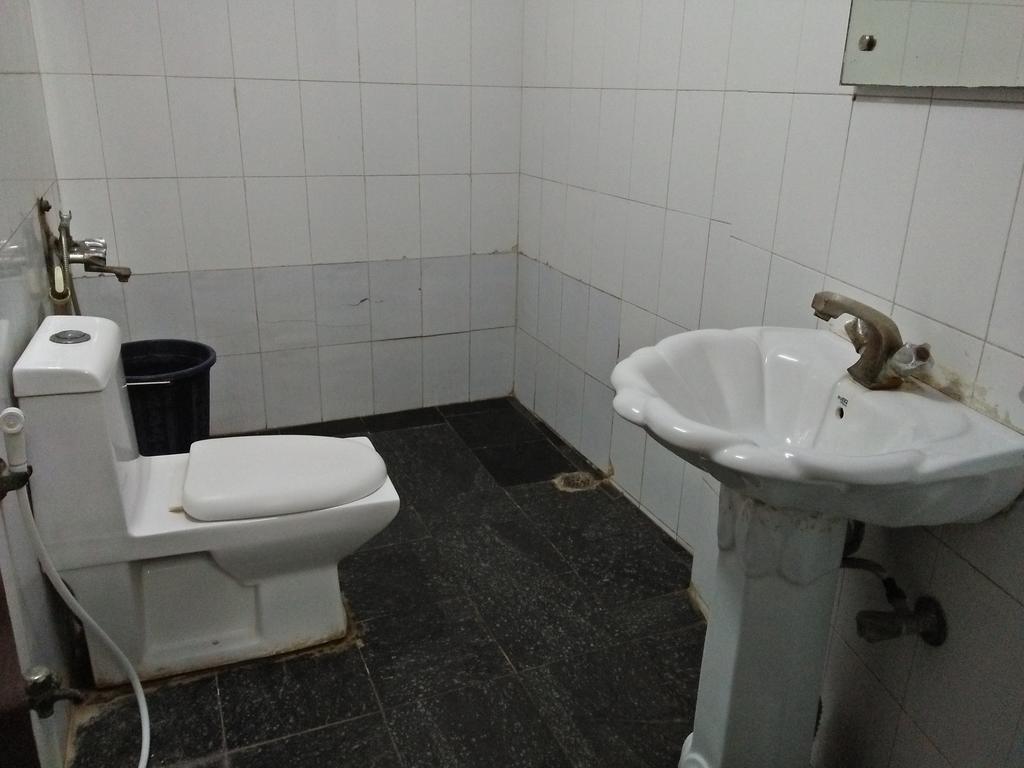 Hotel Zee Агра Екстер'єр фото